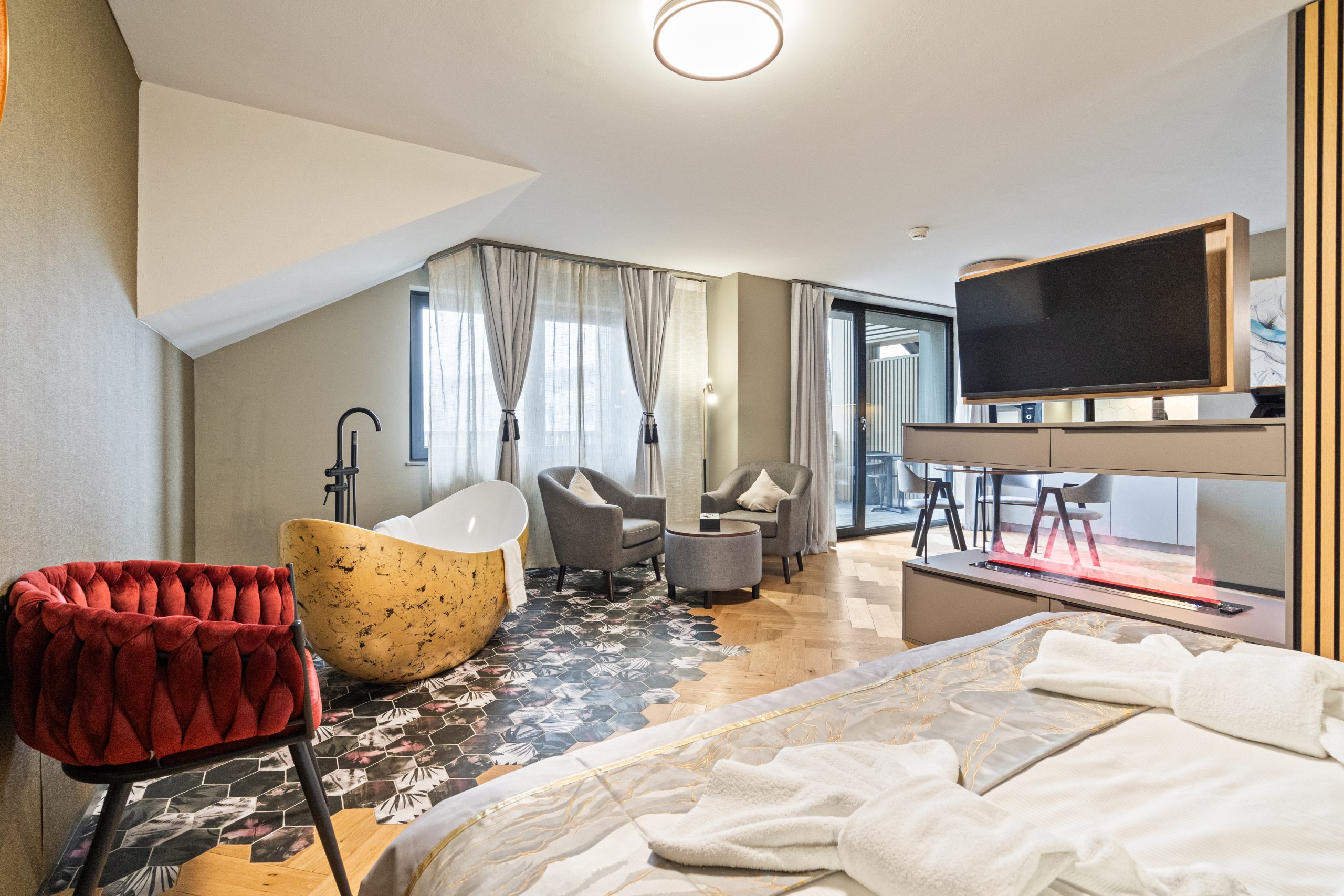 Hotelzimmer Berg & Berg Kerns – modernes Interieur
